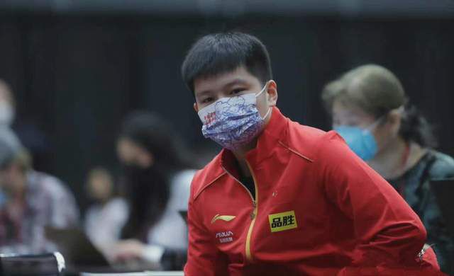 修电脑1400张照片下载
